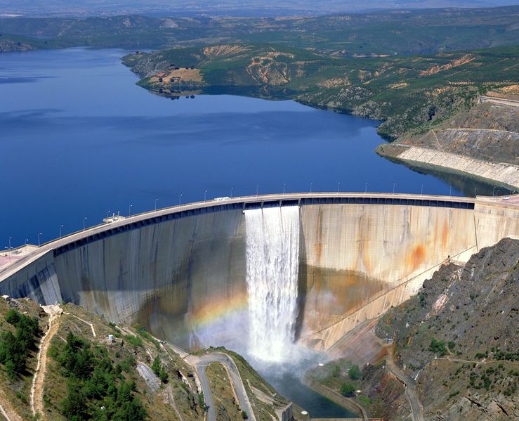 Archivo:Atazar foto.jpg