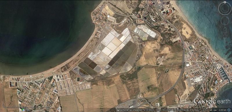 Archivo:Salinas de marchamalo.jpg